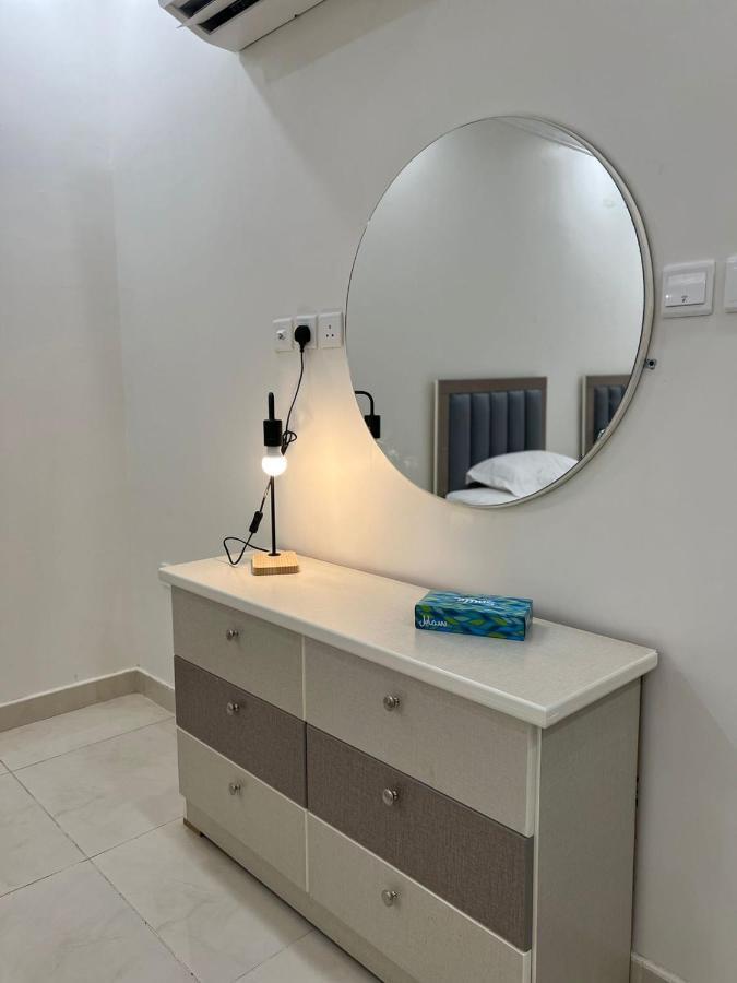 Luxurious Family 3 Bedroom Apartments 10 Mins Drive To Al-Masjid Nabawi - Nozol Noor 1 Medina ภายนอก รูปภาพ