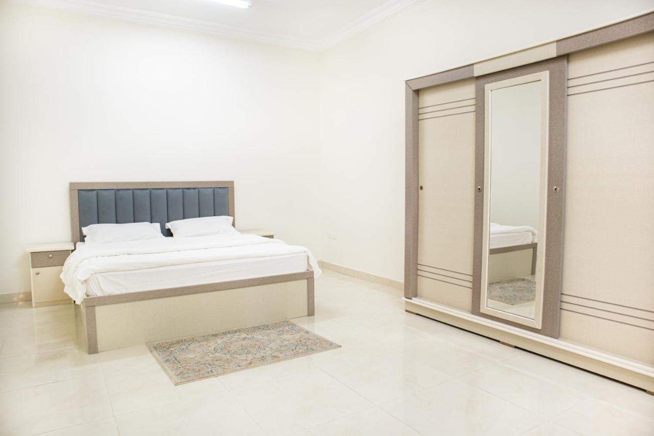 Luxurious Family 3 Bedroom Apartments 10 Mins Drive To Al-Masjid Nabawi - Nozol Noor 1 Medina ภายนอก รูปภาพ