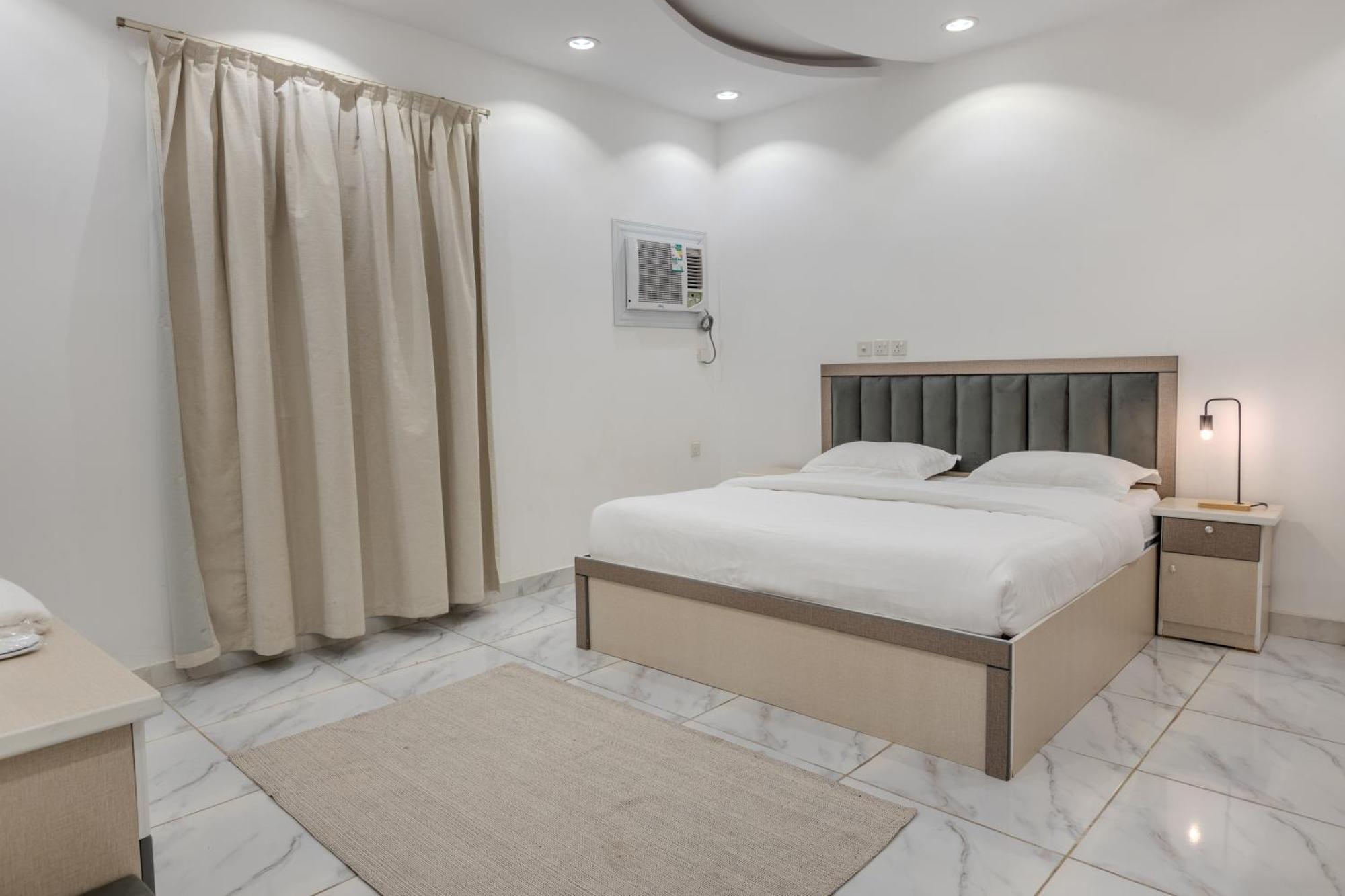 Luxurious Family 3 Bedroom Apartments 10 Mins Drive To Al-Masjid Nabawi - Nozol Noor 1 Medina ภายนอก รูปภาพ
