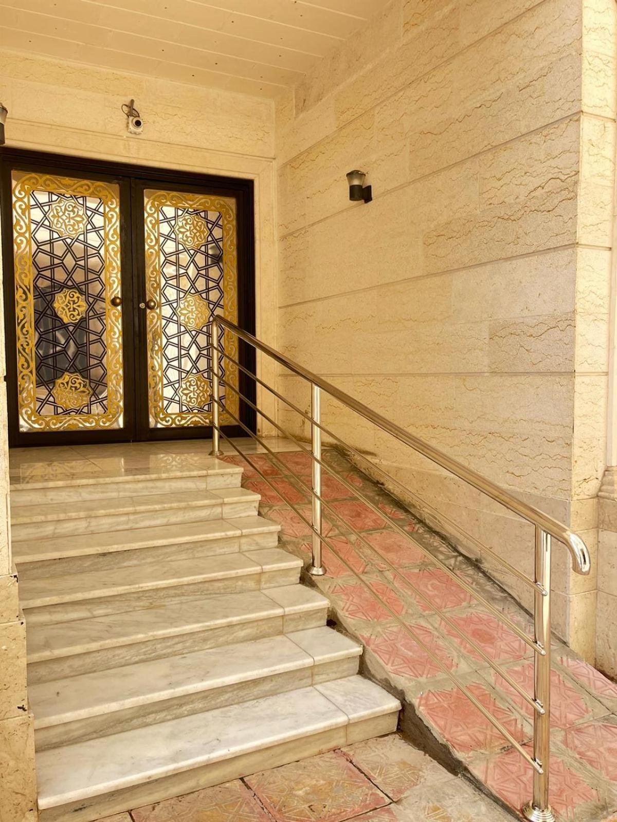 Luxurious Family 3 Bedroom Apartments 10 Mins Drive To Al-Masjid Nabawi - Nozol Noor 1 Medina ห้อง รูปภาพ